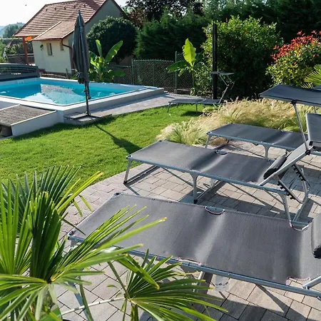 Katzer Badacsonytördemic