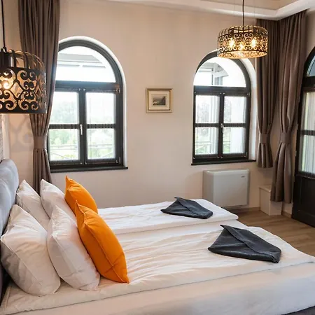 Katzer Casa de hóspedes Badacsonytördemic