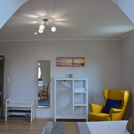 Katzer Guest house *