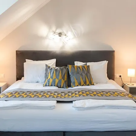 Katzer 게스트하우스 4*