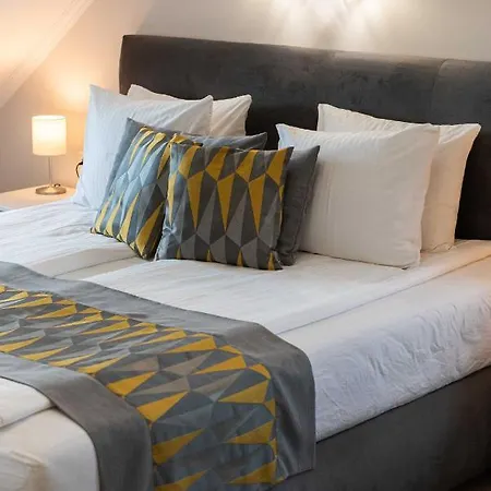 Katzer 게스트하우스 4*