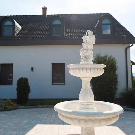 Casa de hóspedes Katzer Badacsonytördemic