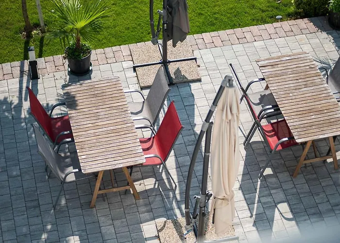 Katzer ゲストハウス 4*