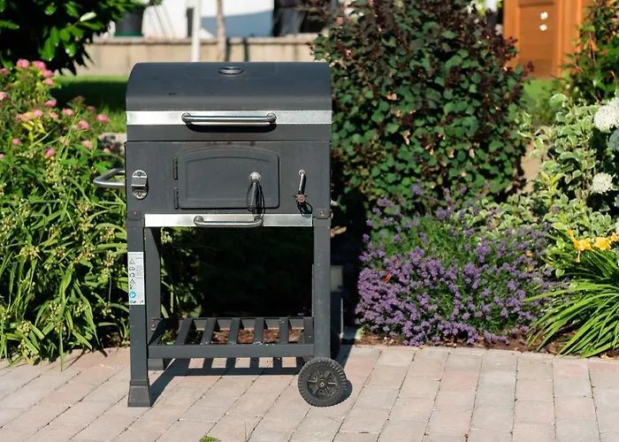 Katzer ゲストハウス Badacsonytördemic