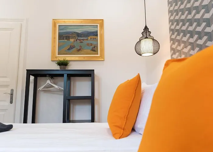 Katzer ゲストハウス 4*