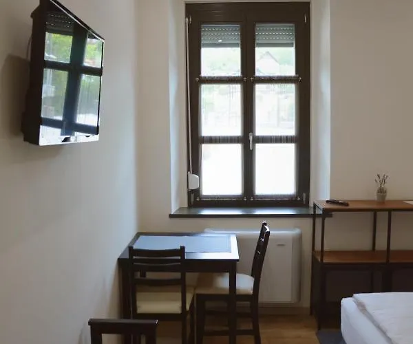 Katzer Maison d'hôtes Badacsonytördemic