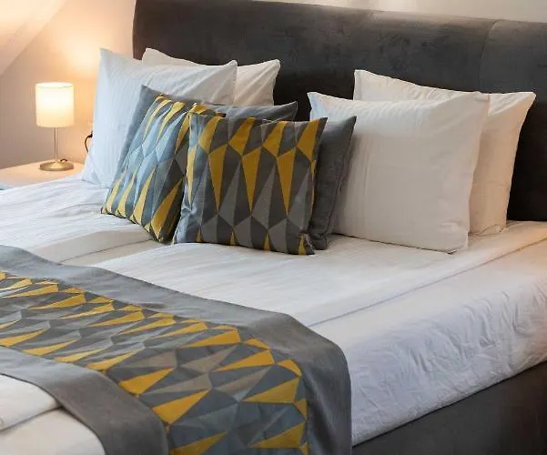 Katzer ゲストハウス 4*